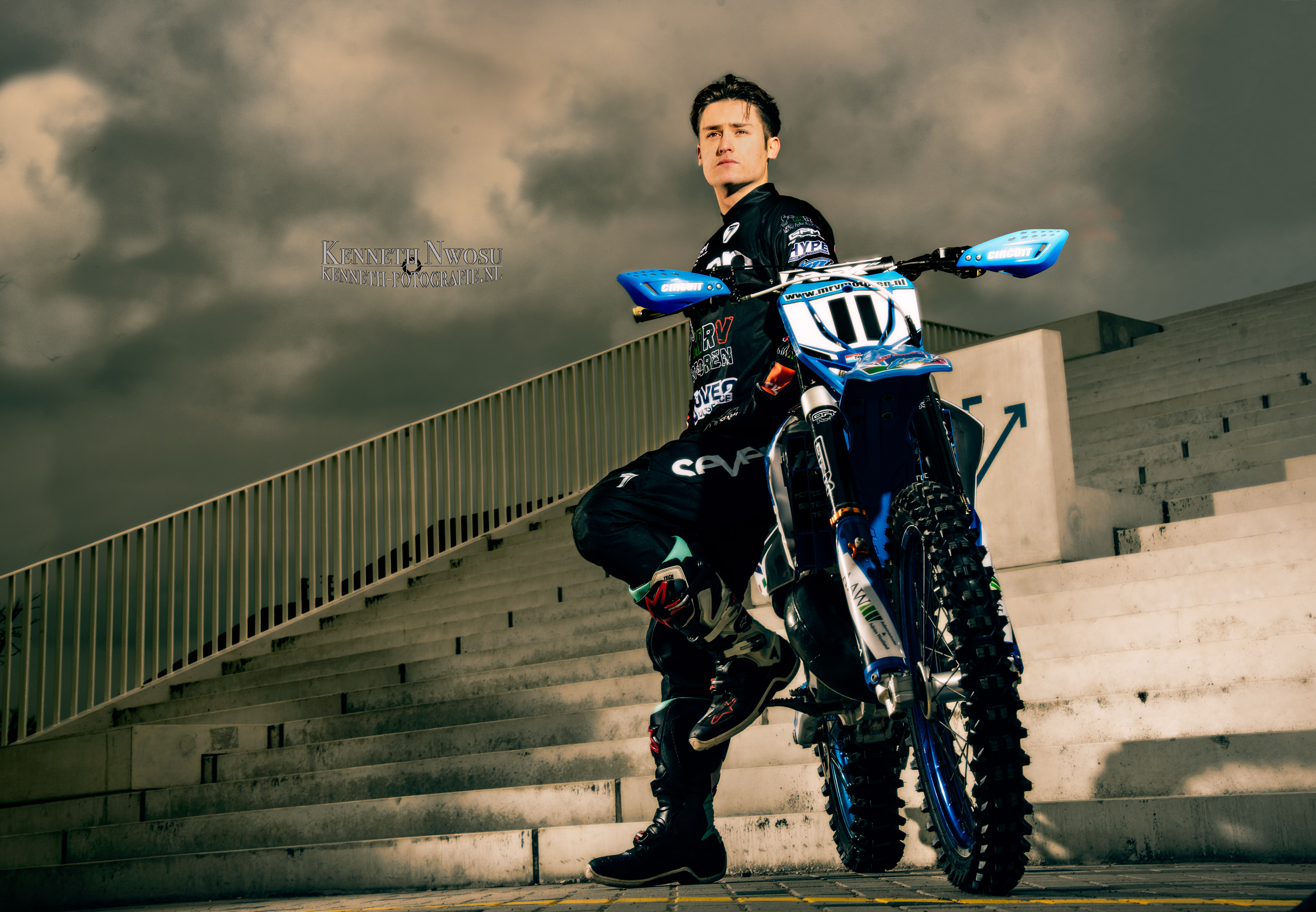 Motorcross fotoshoot Terry Beth voor Hype Nutrition