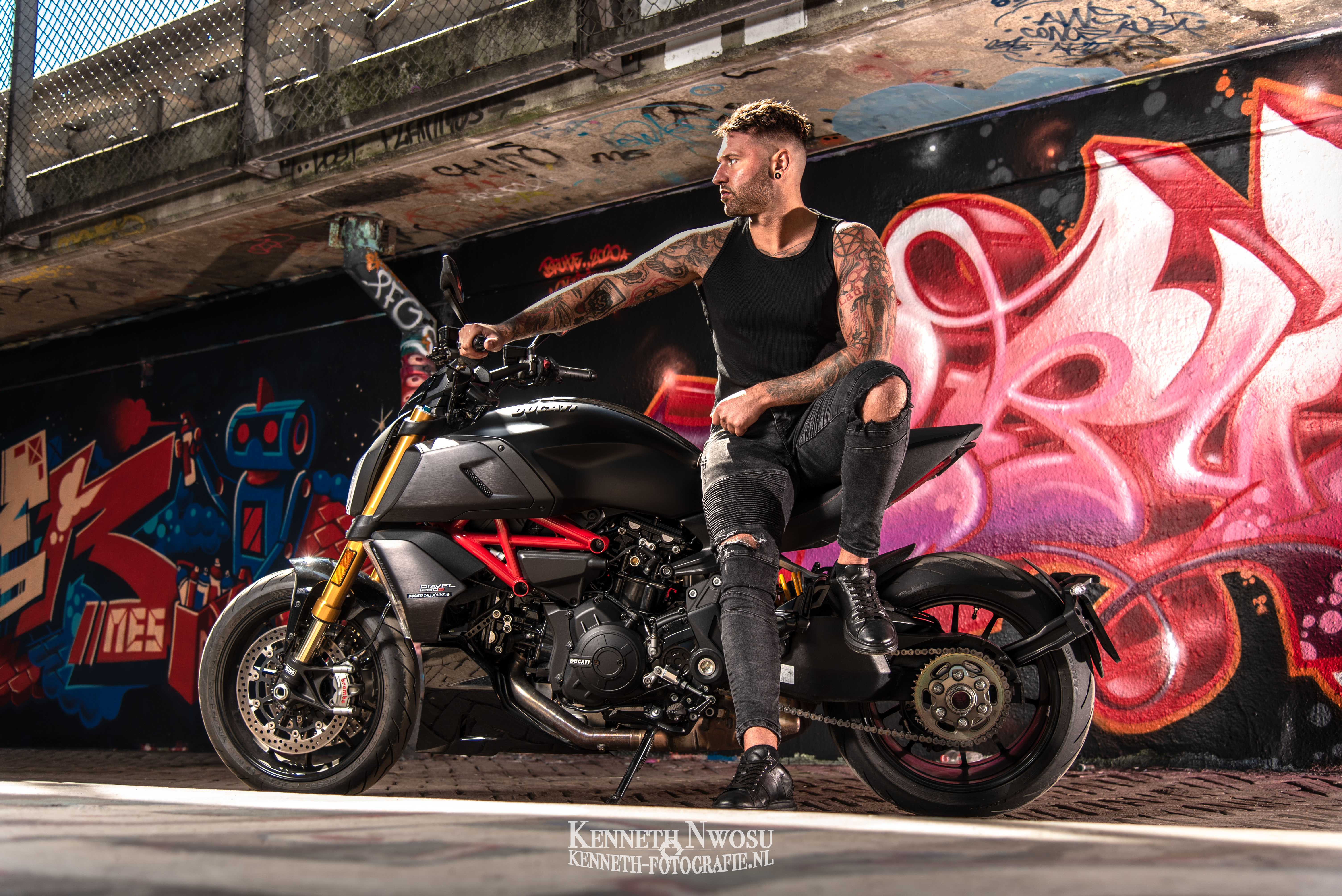 Ducati fotoshoot met Mike