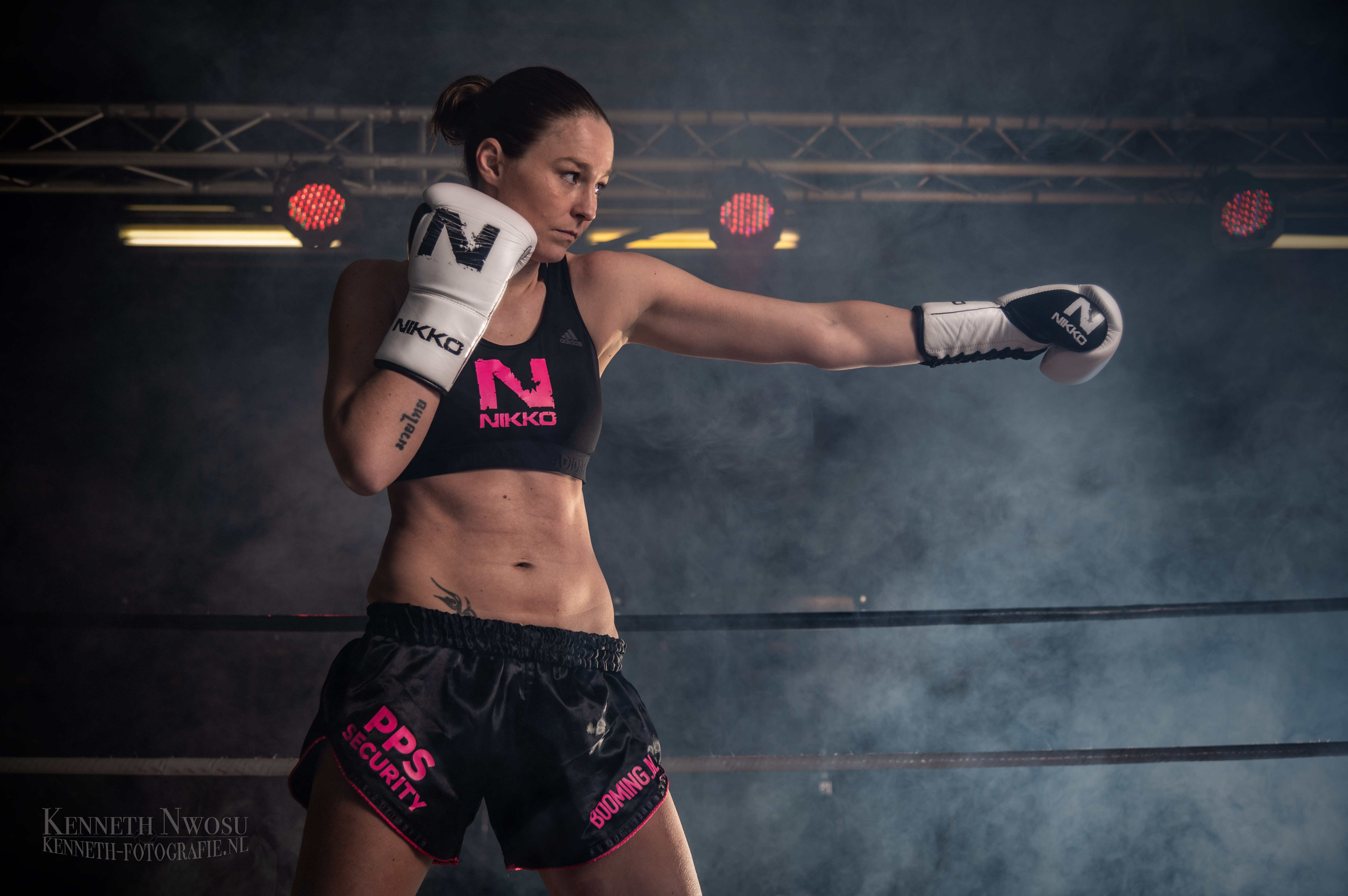 Shoot met wereldkampioen muay thai Jorina Baars